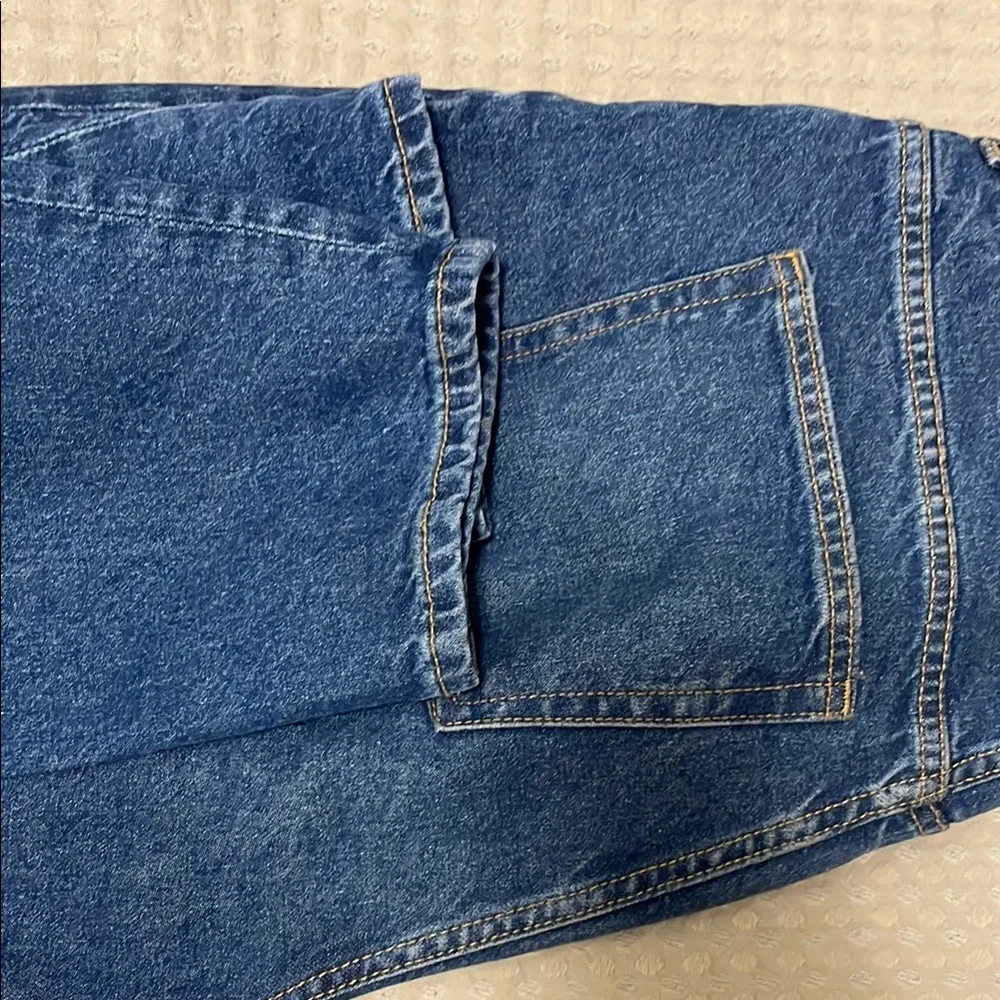 Classic Blue Women's Jeans - Picture 8 of 8